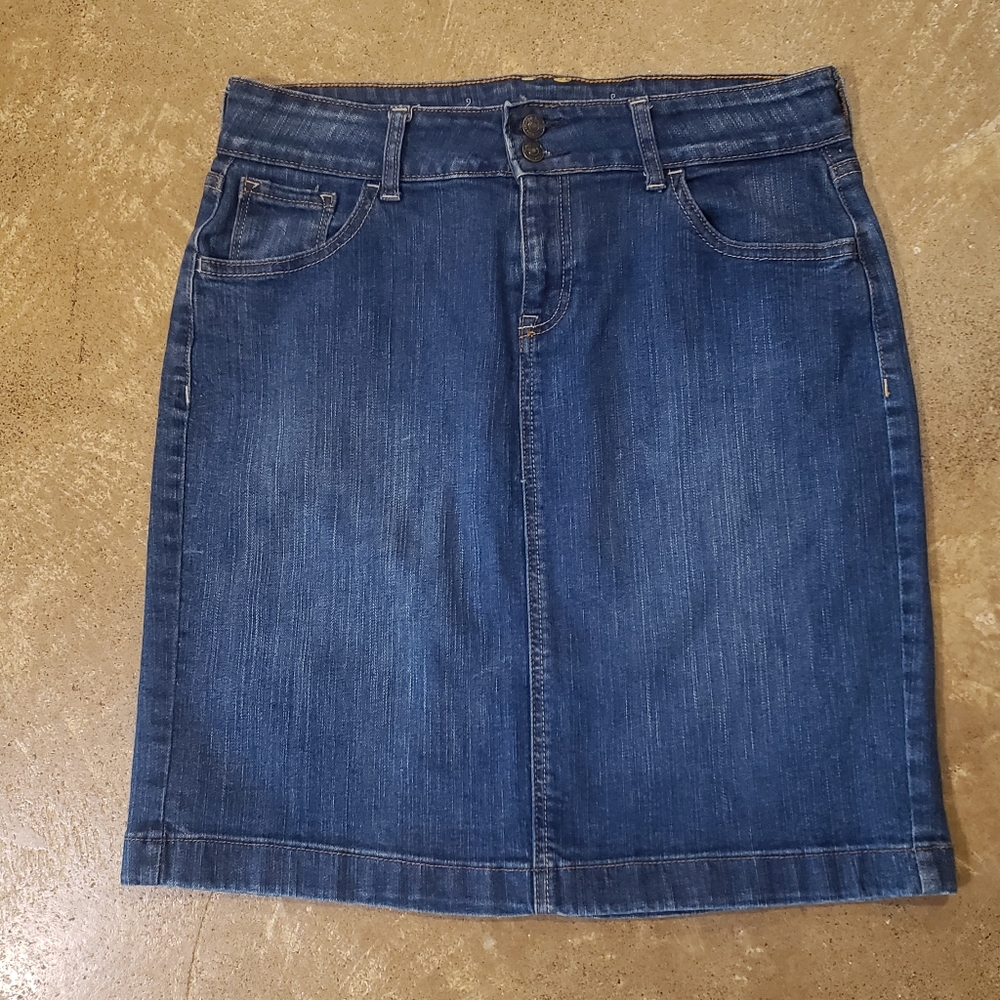 Old Navy Knee Length Denim Skirt Stretch 8